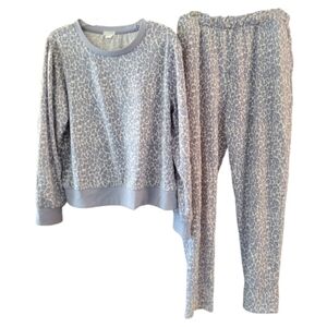 Uncover Women's Cozy Pajama Set in Light Purple Leopard Print - Size L